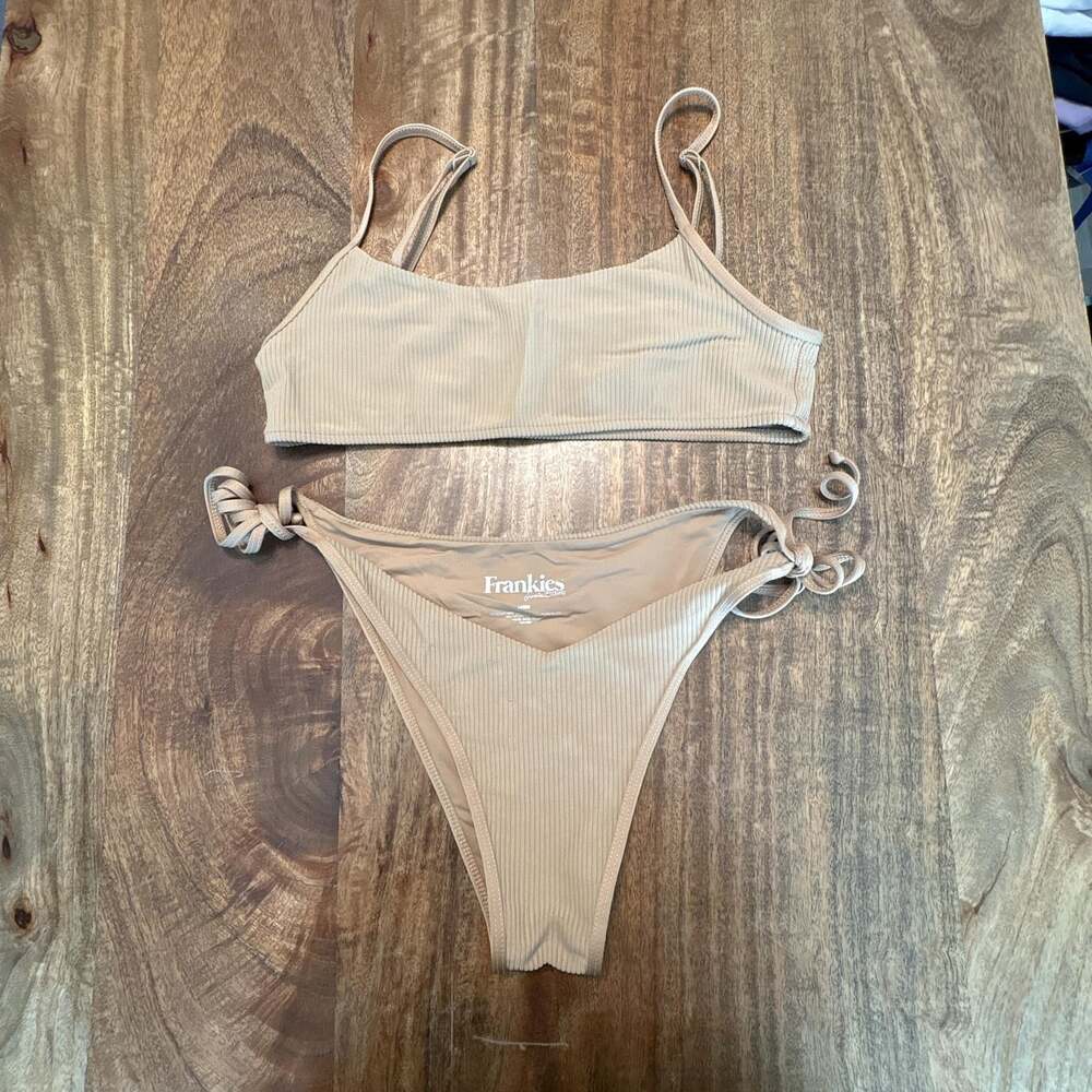 Frankies Bikinis Bikini Set Womens Large Beige Ribbed Bralette Tie Side USA